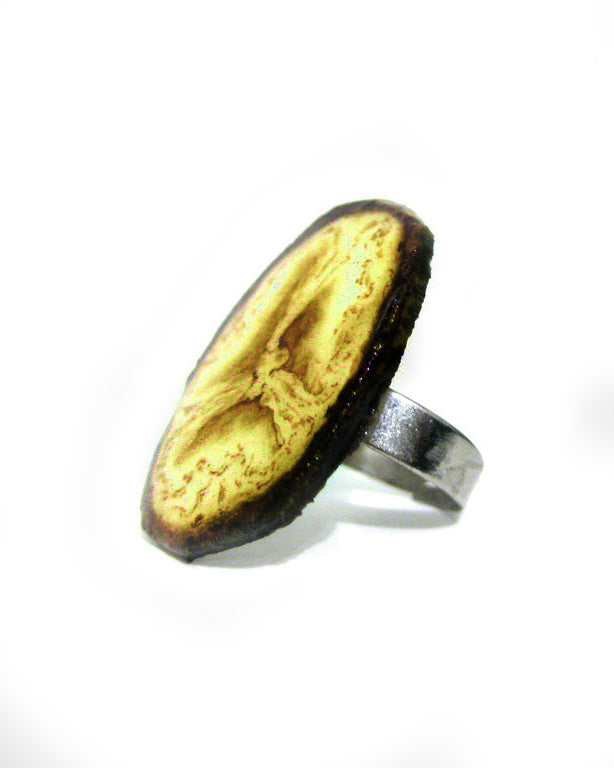 Banana Full Moon Ring